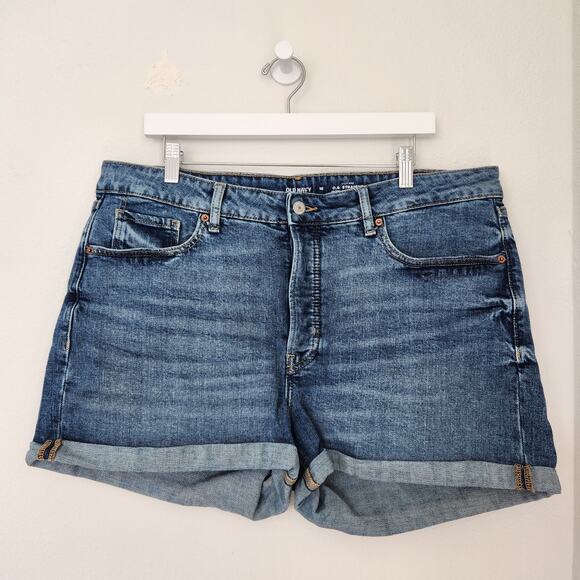 Old Navy High Rise OG Straight Rolled Hem Denim Shorts Blue Size 16 - Picture 1 of 8